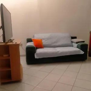 https://appartamento-santa-giusta.in-sardinia.net